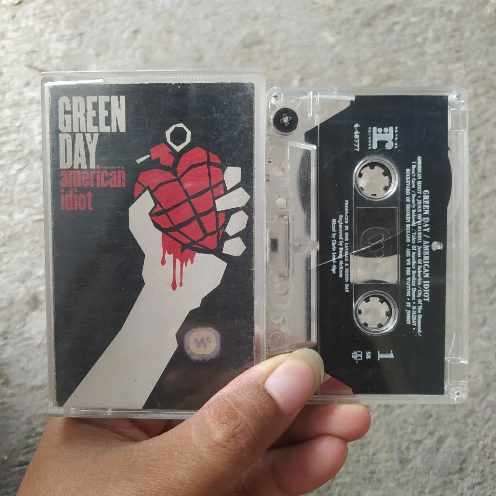Kaset Pita Green Day - American Idiot