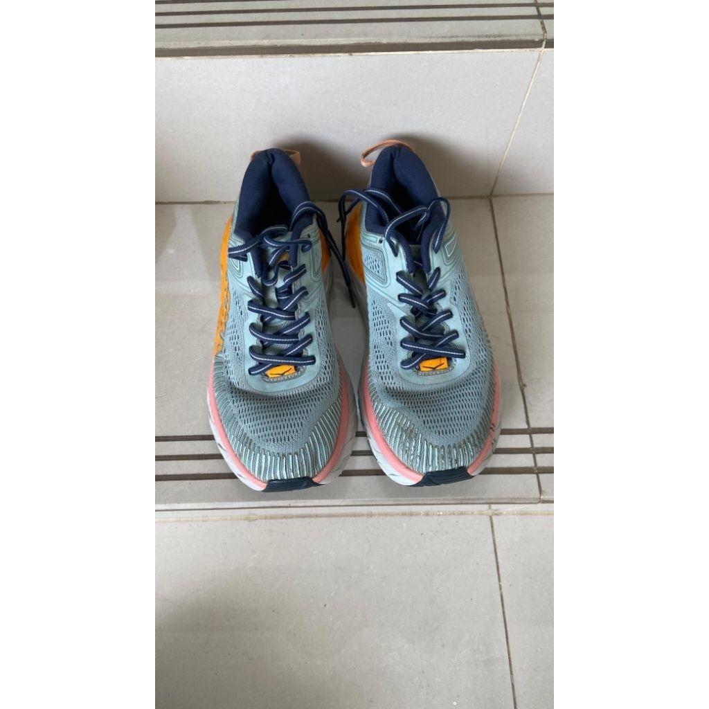 hoka bondi 7