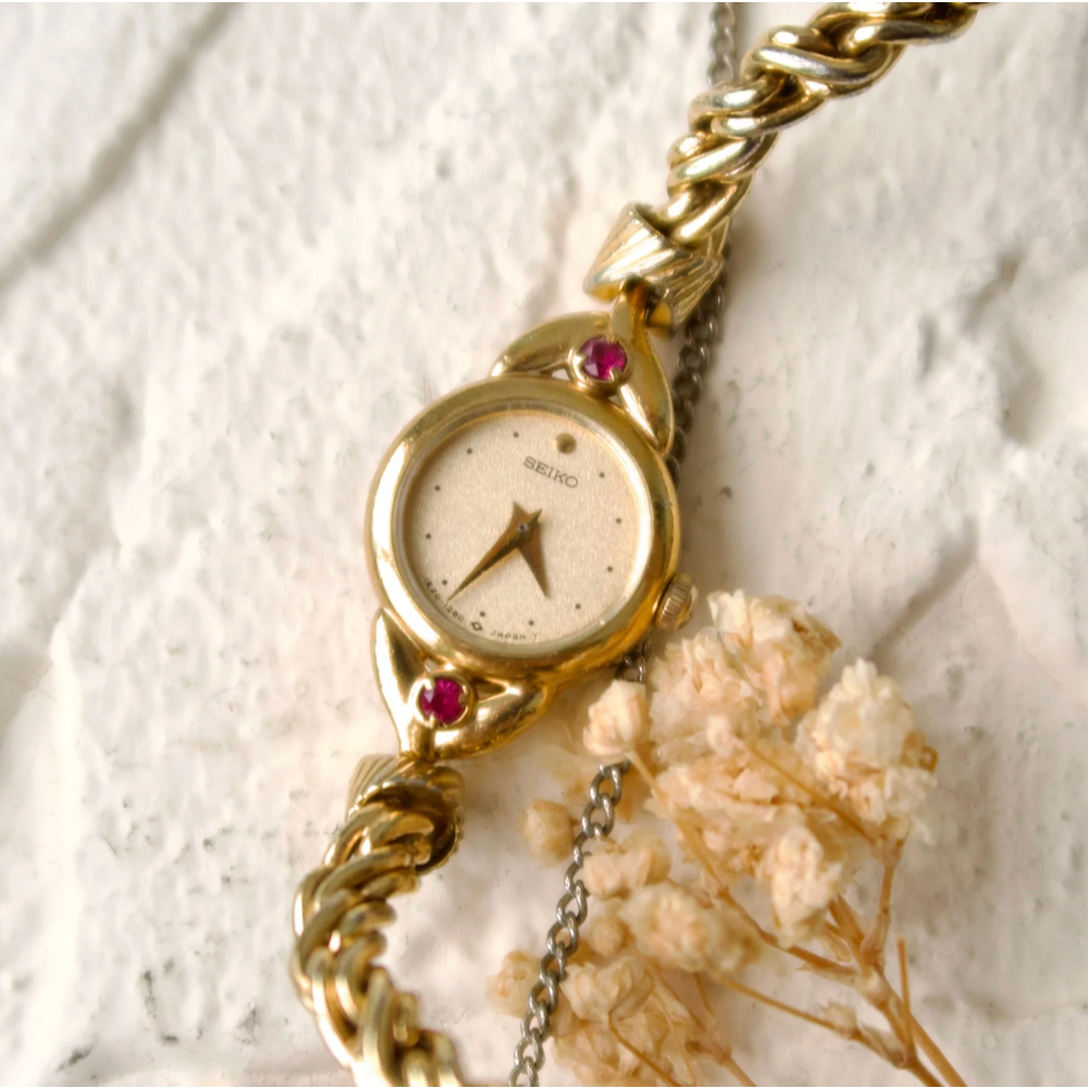Jam Tangan Wanita Vintage Watch Seiko Pink Jewels Gold Chain Original Autentik Preloved Bekas