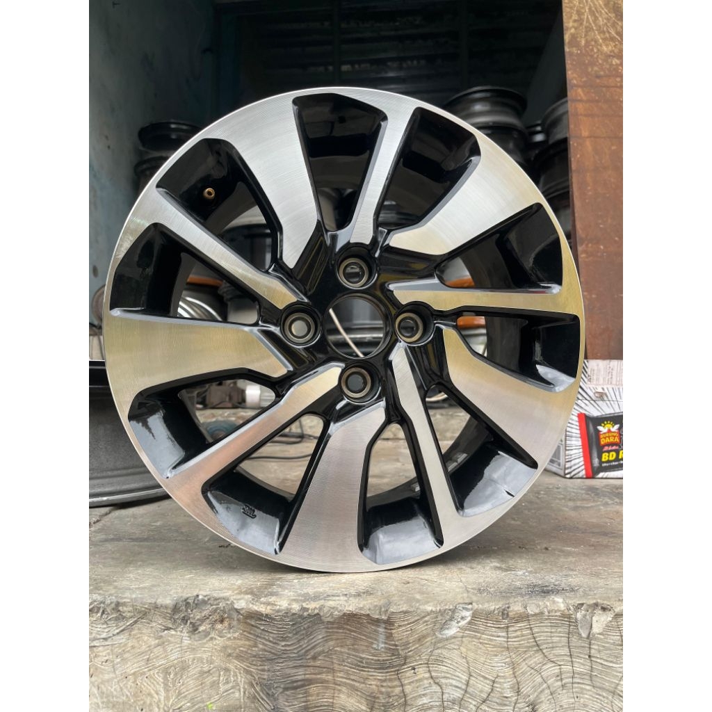 velg serep ori brio RS R15 PCD 4/100 kondisi bekas masih bagus