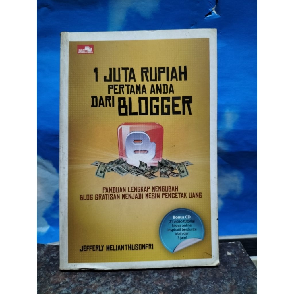 BUKU BEKAS 1 JUTA RUPIAH PERTAMA ANDA DARI BLOGGER OLEH JEFFERLY HELIANTHUSONFRI