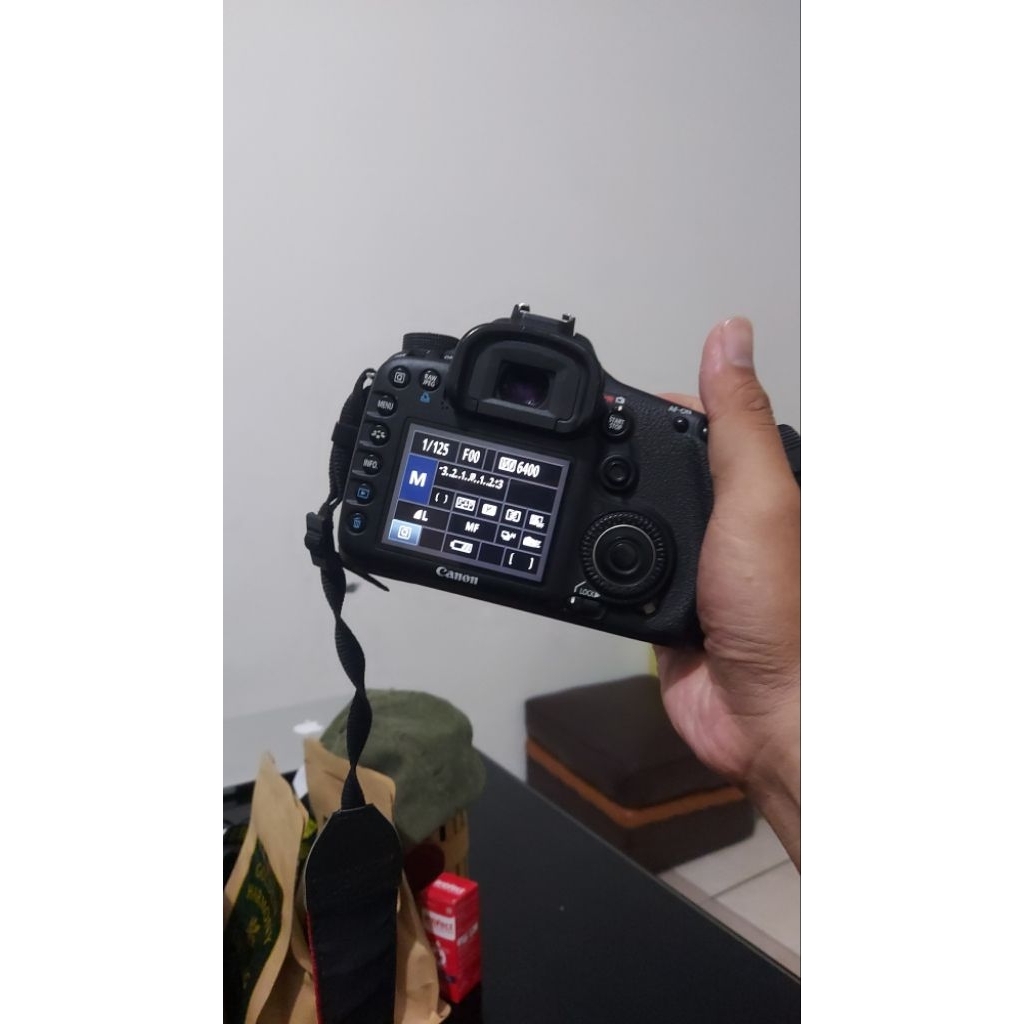 Canon 7D mark 1 Second Like New + Flash Speedlite RX600EX-RT