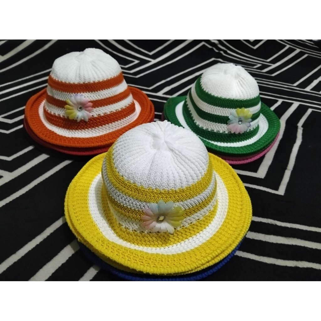 Topi Rajut Anak / Topi Rajut Pantai