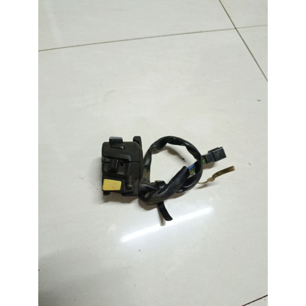 HOLDER KIRI HONDA TIGER REVO TIGER 2000