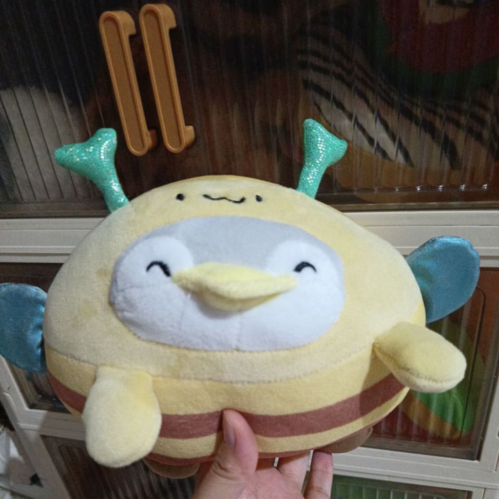 Boneka gemoy lebah / bee