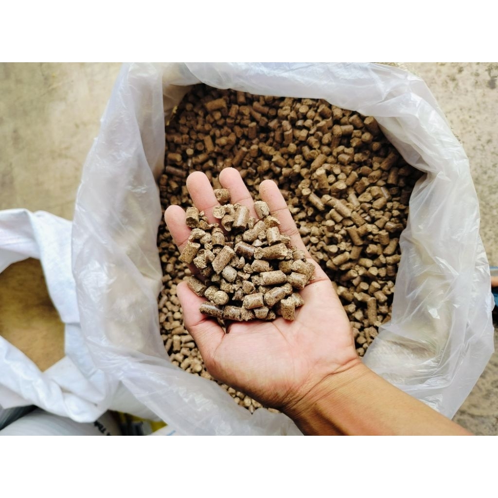 Pelet Willmar/Recing 100%Original Kemasan 1Kg untuk Sapi/Kambing/Domba/Mentok/