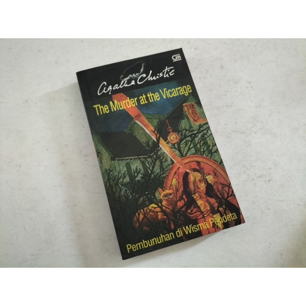 Novel Pembunuhan di Wisma Pendeta (Varian cover2 - (knds)), karya Agatha Christie