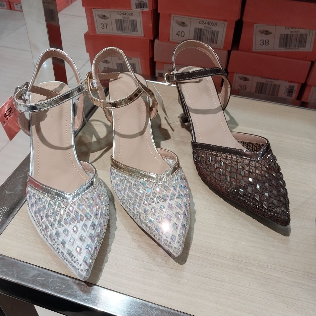 GENNY‼️sepatu sandal wanita pesta heels 5cm ori by matahari