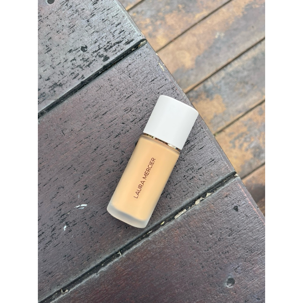 FOUNDATION LAURA MERCIER