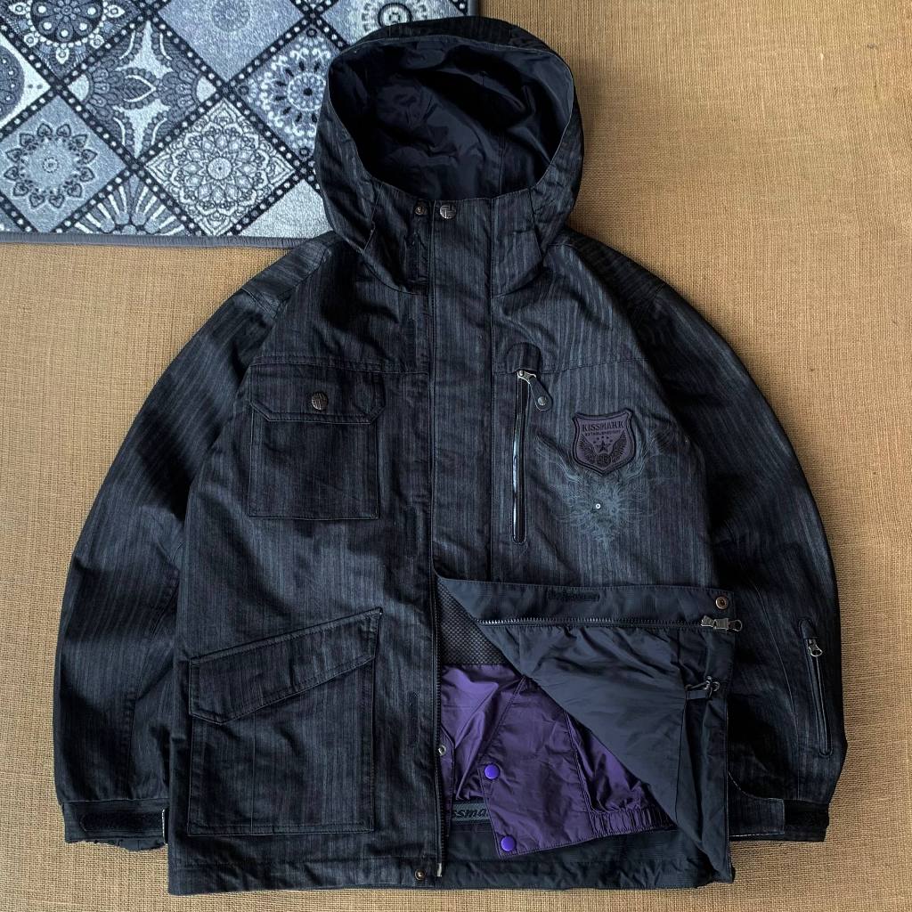 Jaket Gunung Kissmark size fit L (seperti baru) anti air 100% original 111125G