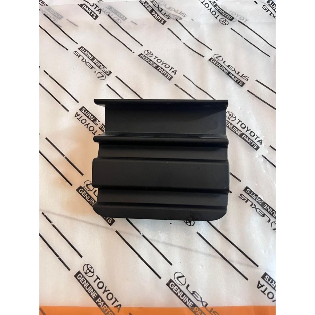 TUTUP BEMPER DEPAN MOBIL YARIS VIOS ORIGINAL