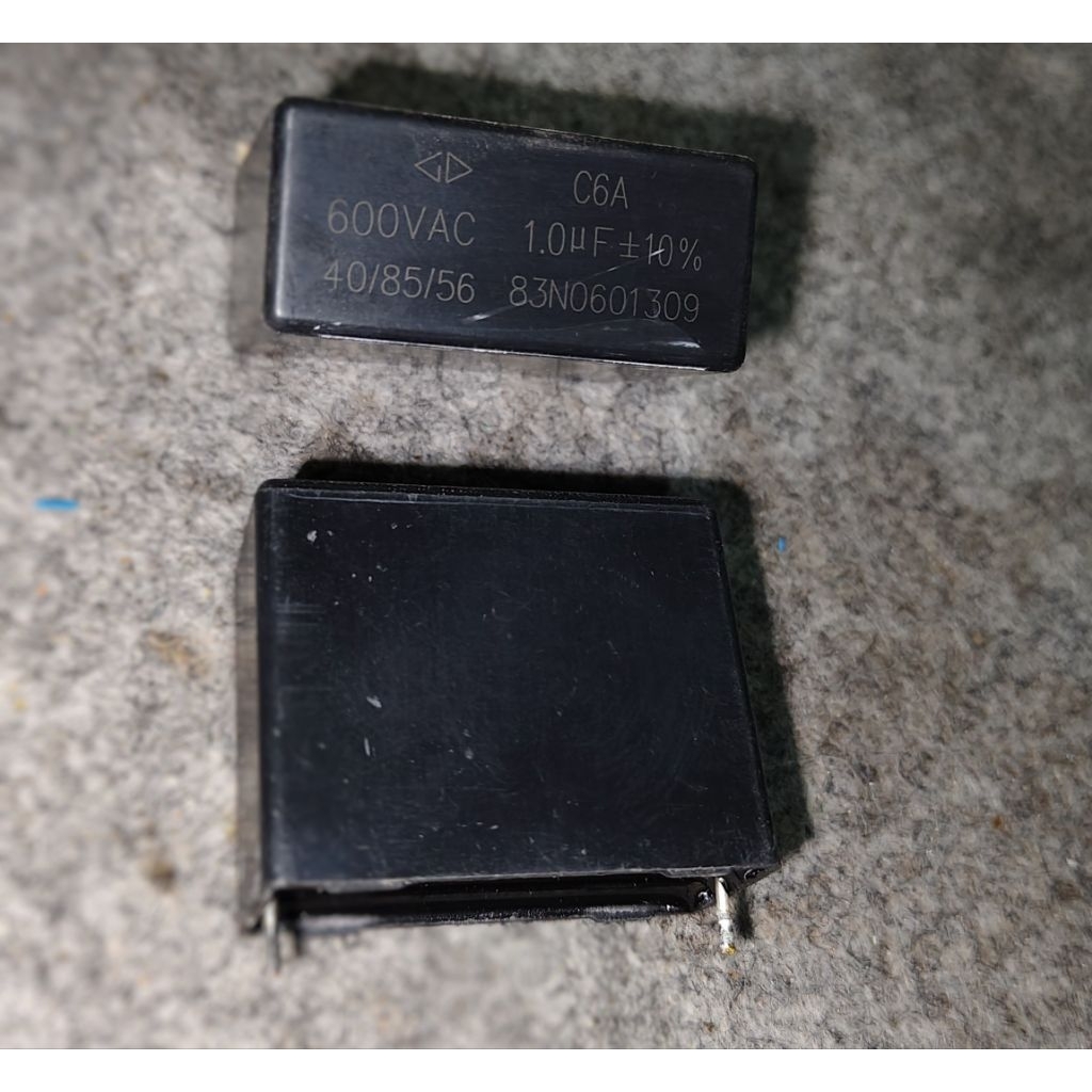 KAPASITOR 1.0UF 600VAC