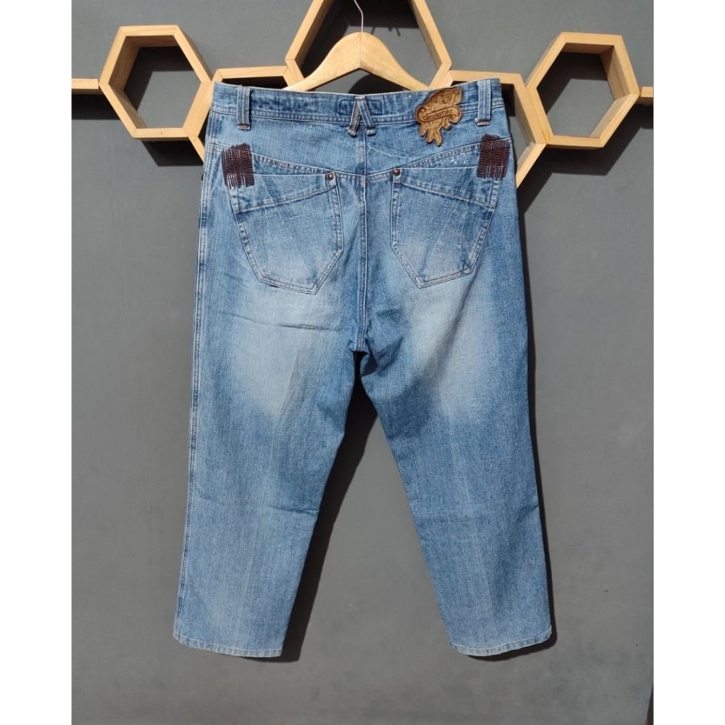 CELANA JEANS AKADEMIKS GOMBRONG