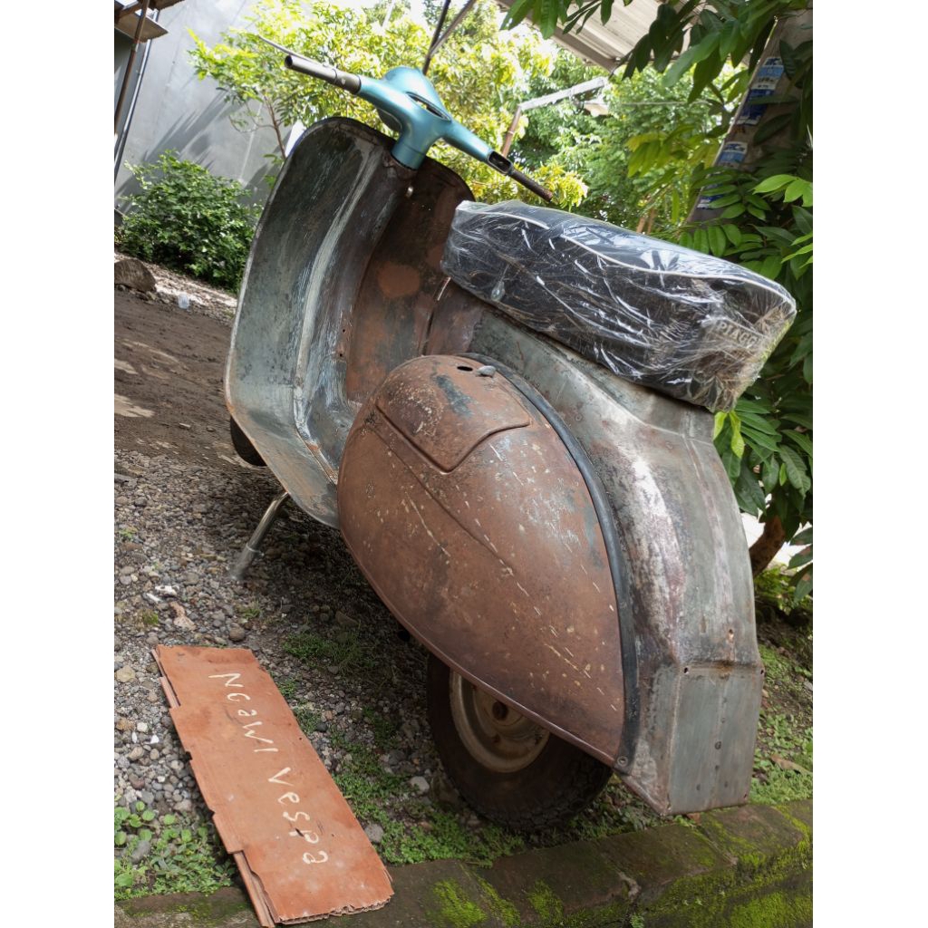 BODY VESPA VBB REPRO