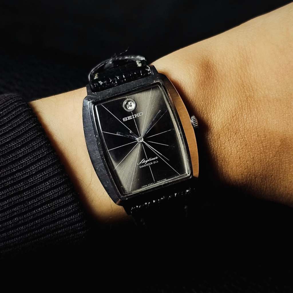 Very Rare Unseen Vintage Seiko Skyliner Multi Cross Dial Hand Font Date