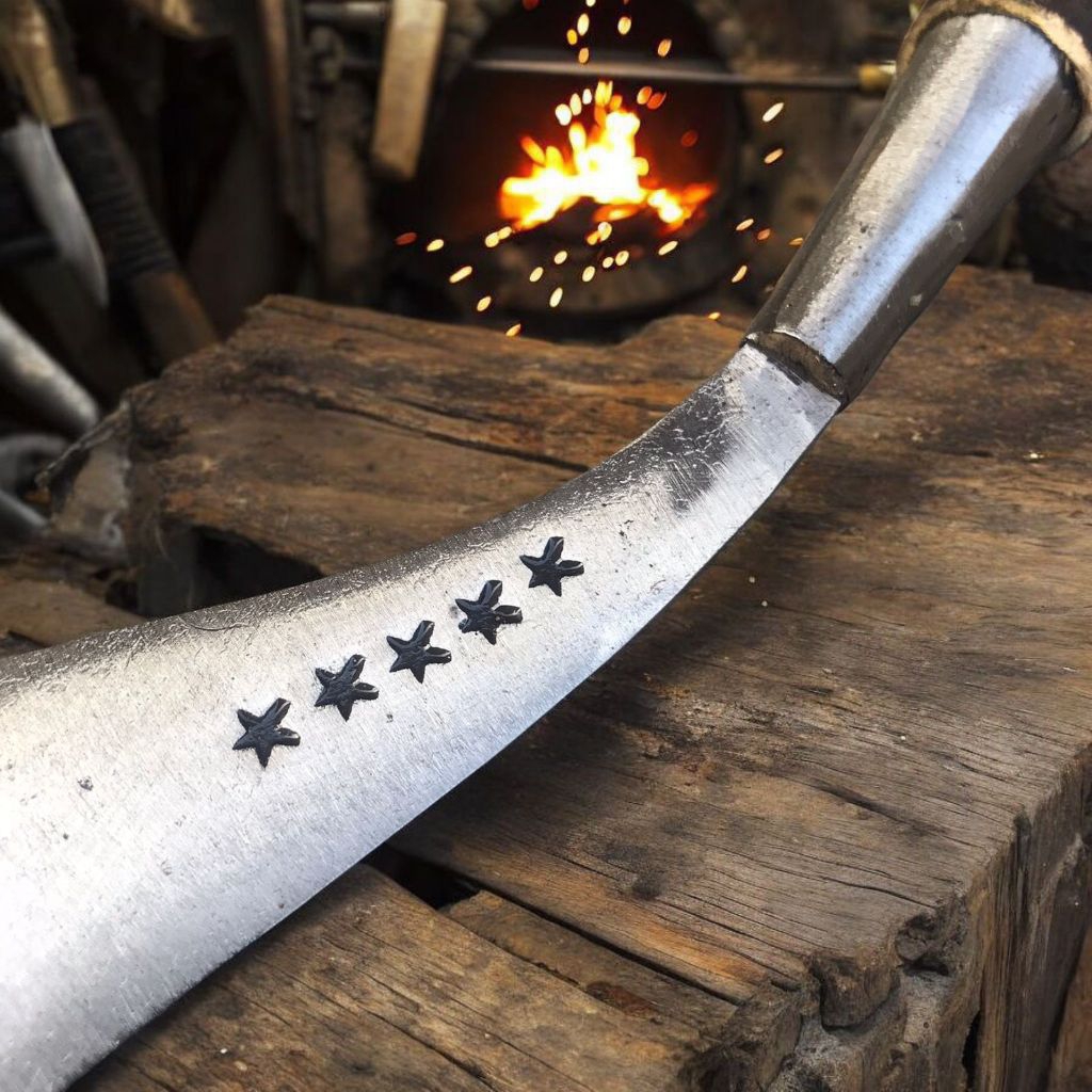 PERALATAN BERKEBUN SABIT BINTANG LIMA TOP MADURA