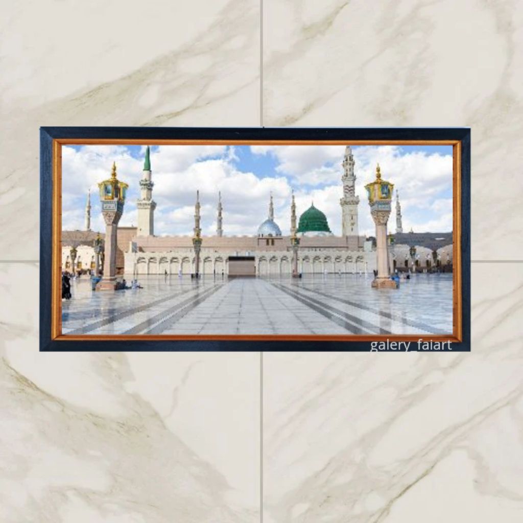 Hiasan dinding cetak gambar plus bingkai masjid nabawi ukuran 100*50