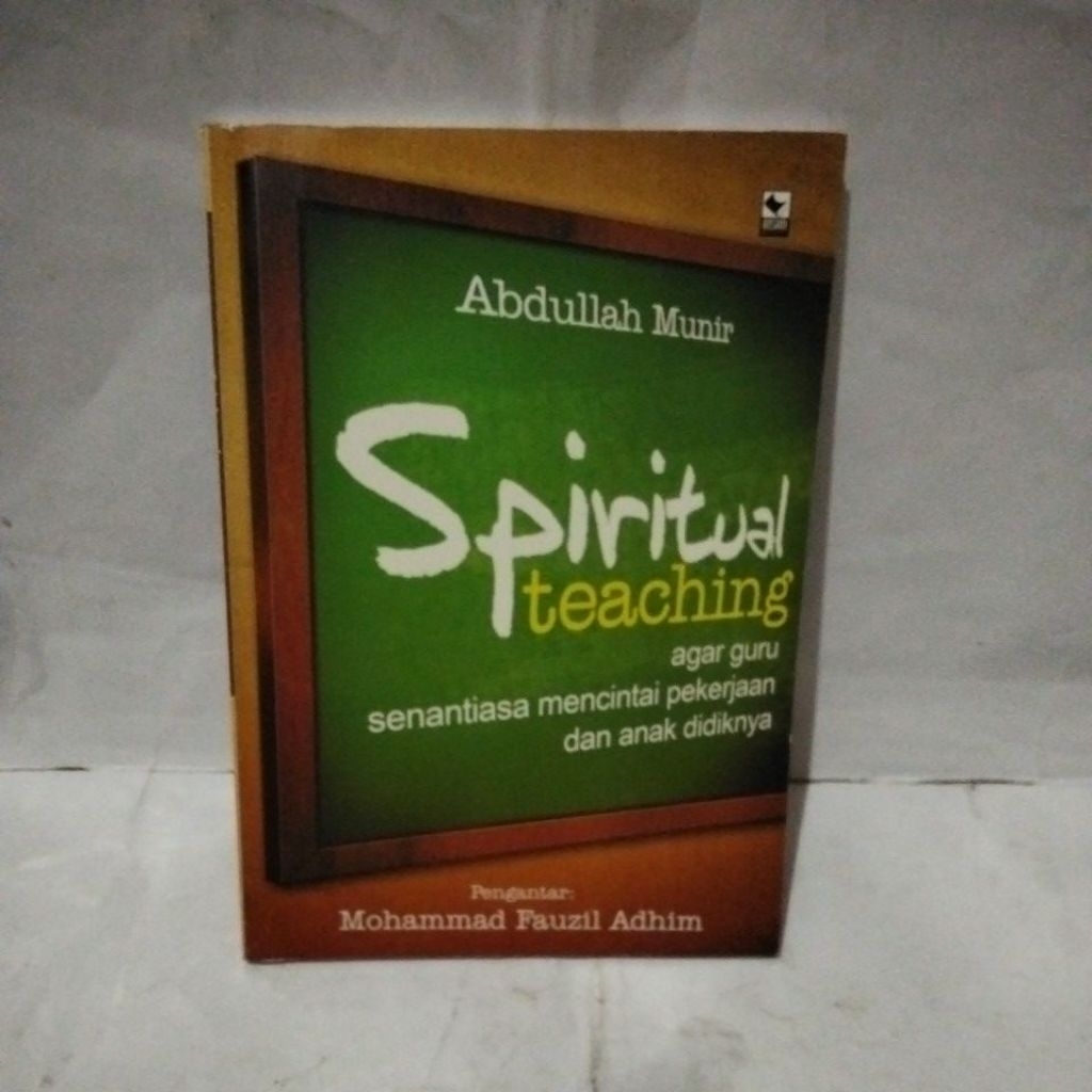 Spiritual teaching agar guru senantiasa mencintai pekerjaan dan anak didiknya
