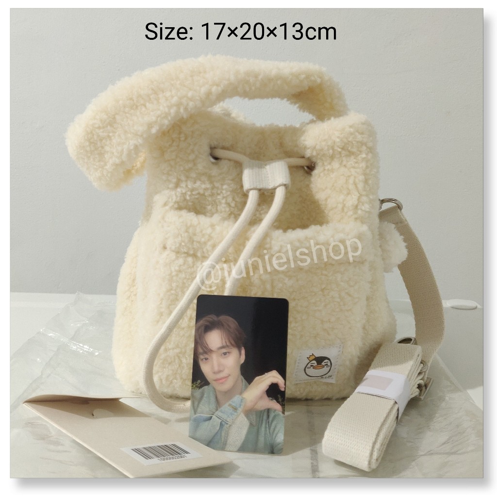 DIJUAL OFFICIAL MERCH CONCERT LEE JUNHO FLEECE BAG & KEYRING SUDAH TERMASUK PHOTOCARD