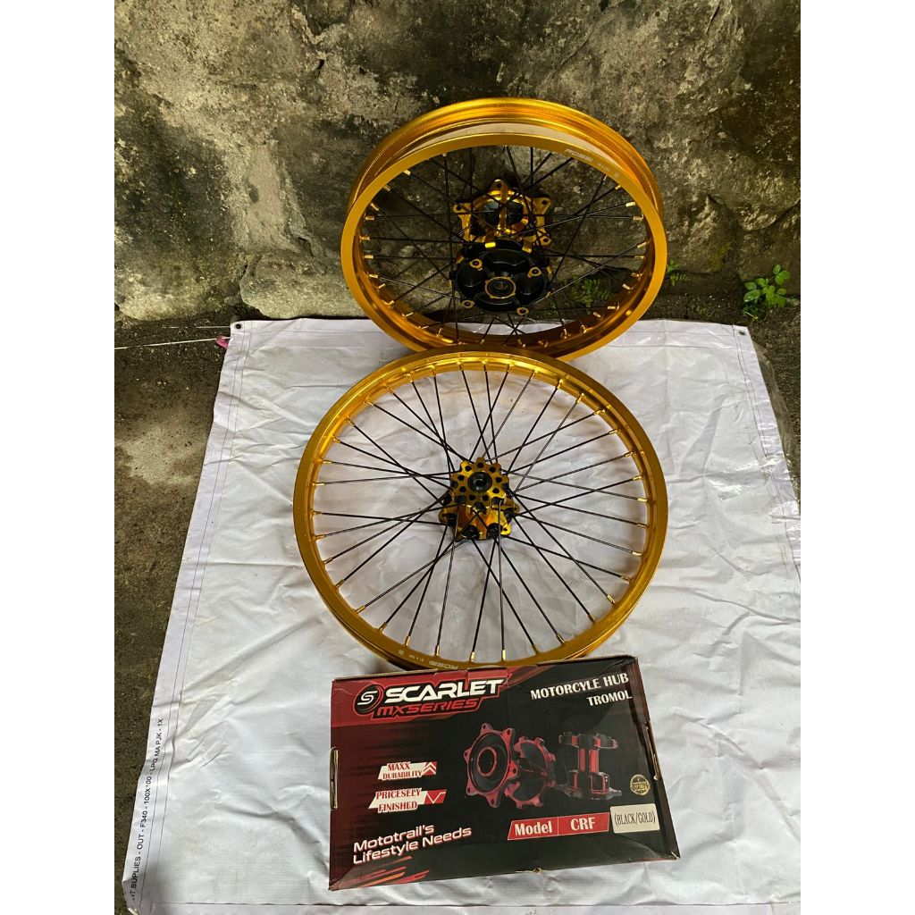 Paket Roda Set Trabas CRF Ring 18/21 Velg Scarlet dan Tromol Scarlet Tanpa Ban