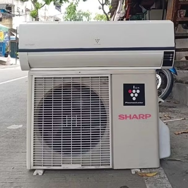 AC Sharp 1/2 PK R 22  second + Pasang (free ongkir se-jabotabek)