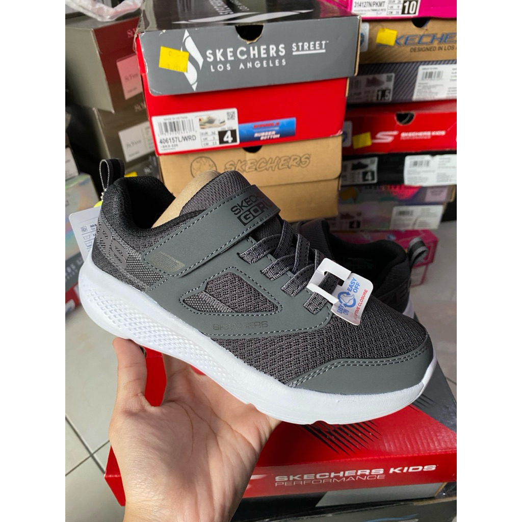 Sepatu skechers kids go run 403985