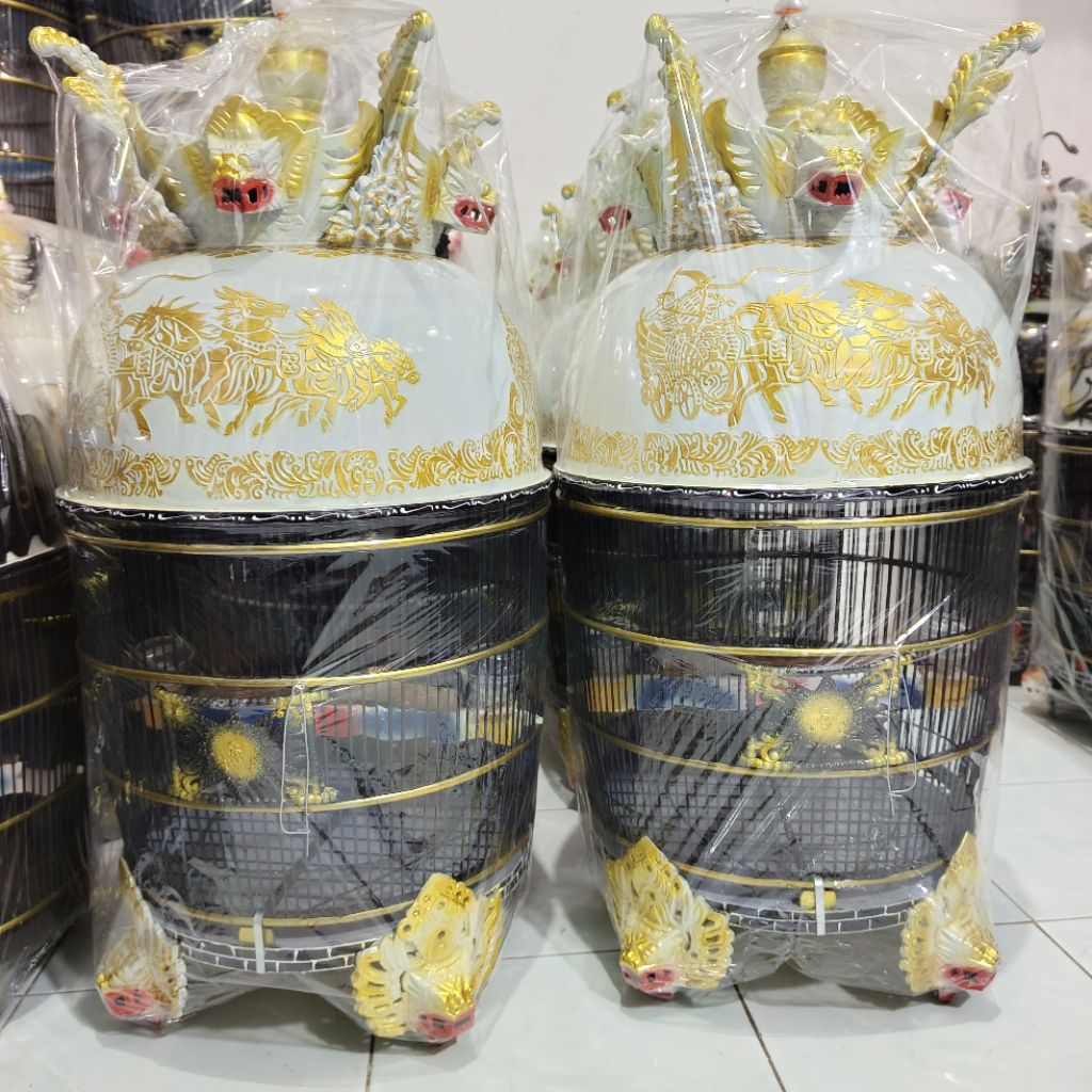 (INSTAN KURIR) Sangkar Perkutut Fiber Mahkota Barong Kaki Barong Motif Kereta