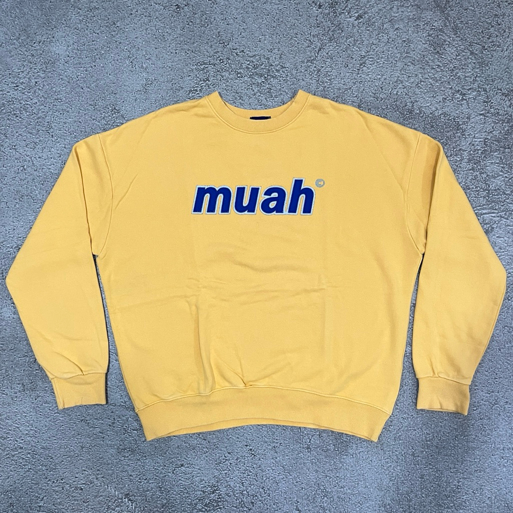 Muahmuah Crewneck