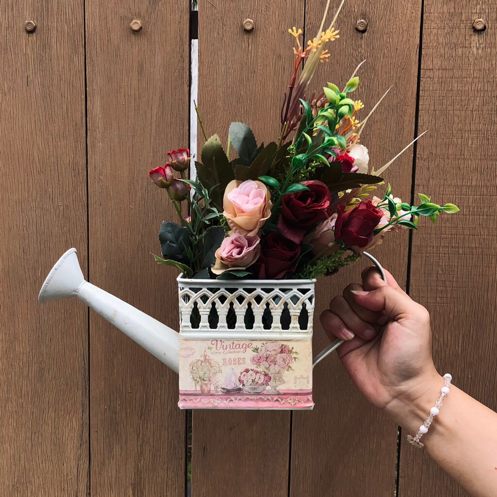 Egypt Collection - Vintage Showers Flower - Pajangan Rumah - Vas Bunga Vintage - Dekorasi Rumah