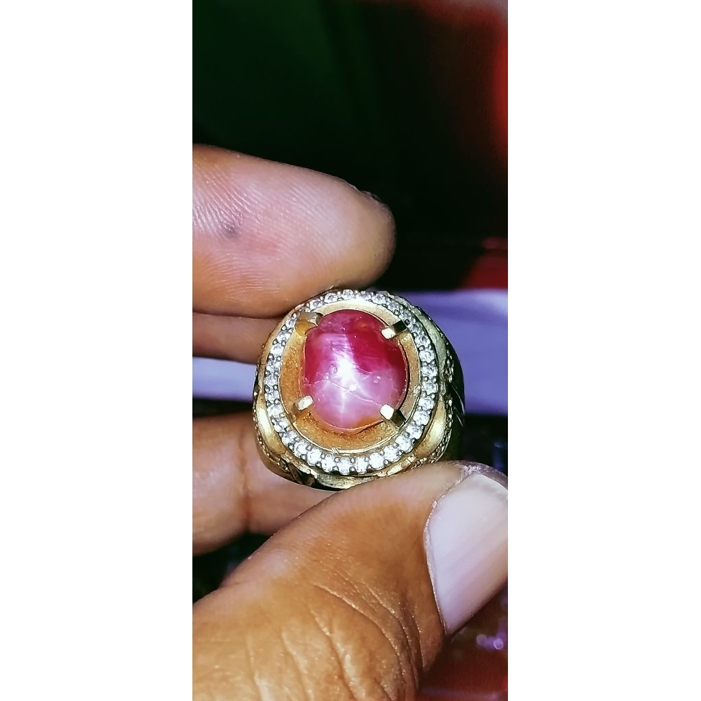 Windusara Ruby star Burma