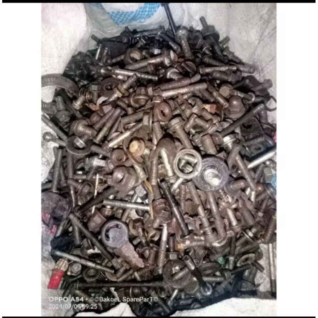 Baut Kiloan Campuran Copotan