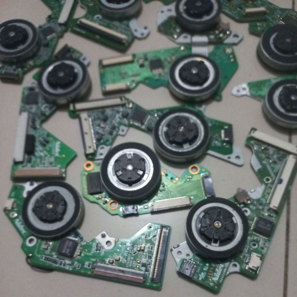 Dinamo DVD Laptop + pcb