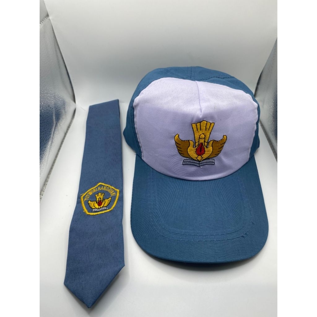 1 set Topi dan Dasi /Topi SMA /Topi dan Dasi/Topi Sekolah