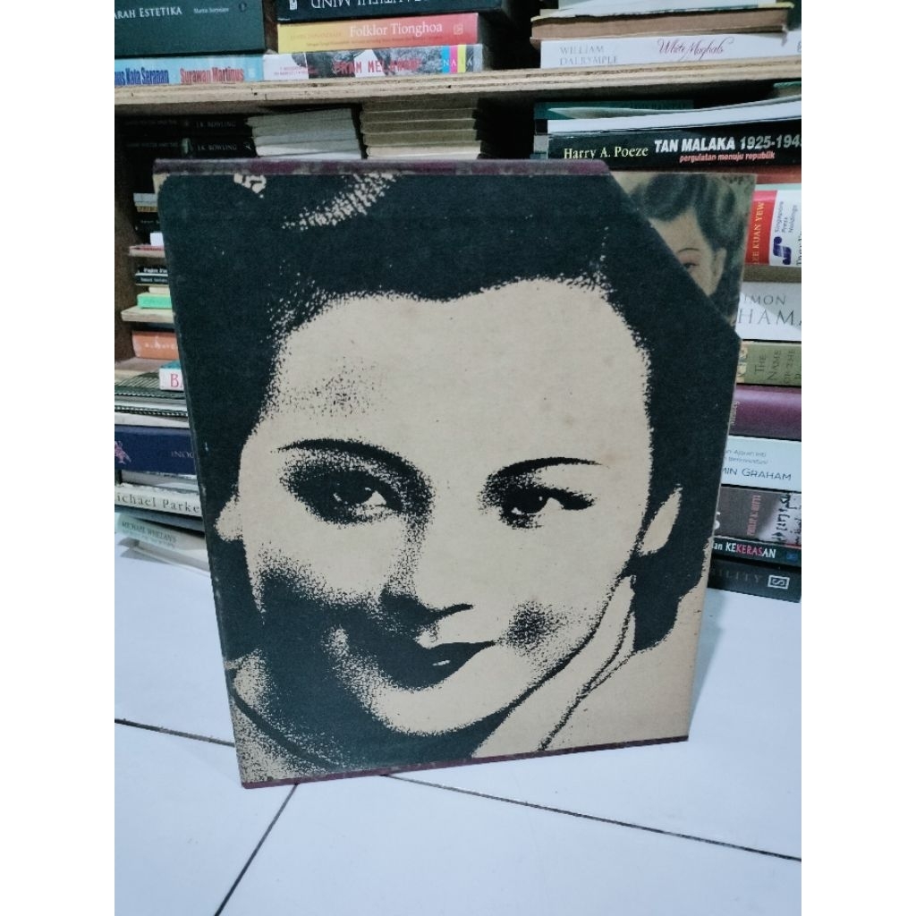 Buku Lukisan iklan kalender lama Majalah Suara Cina