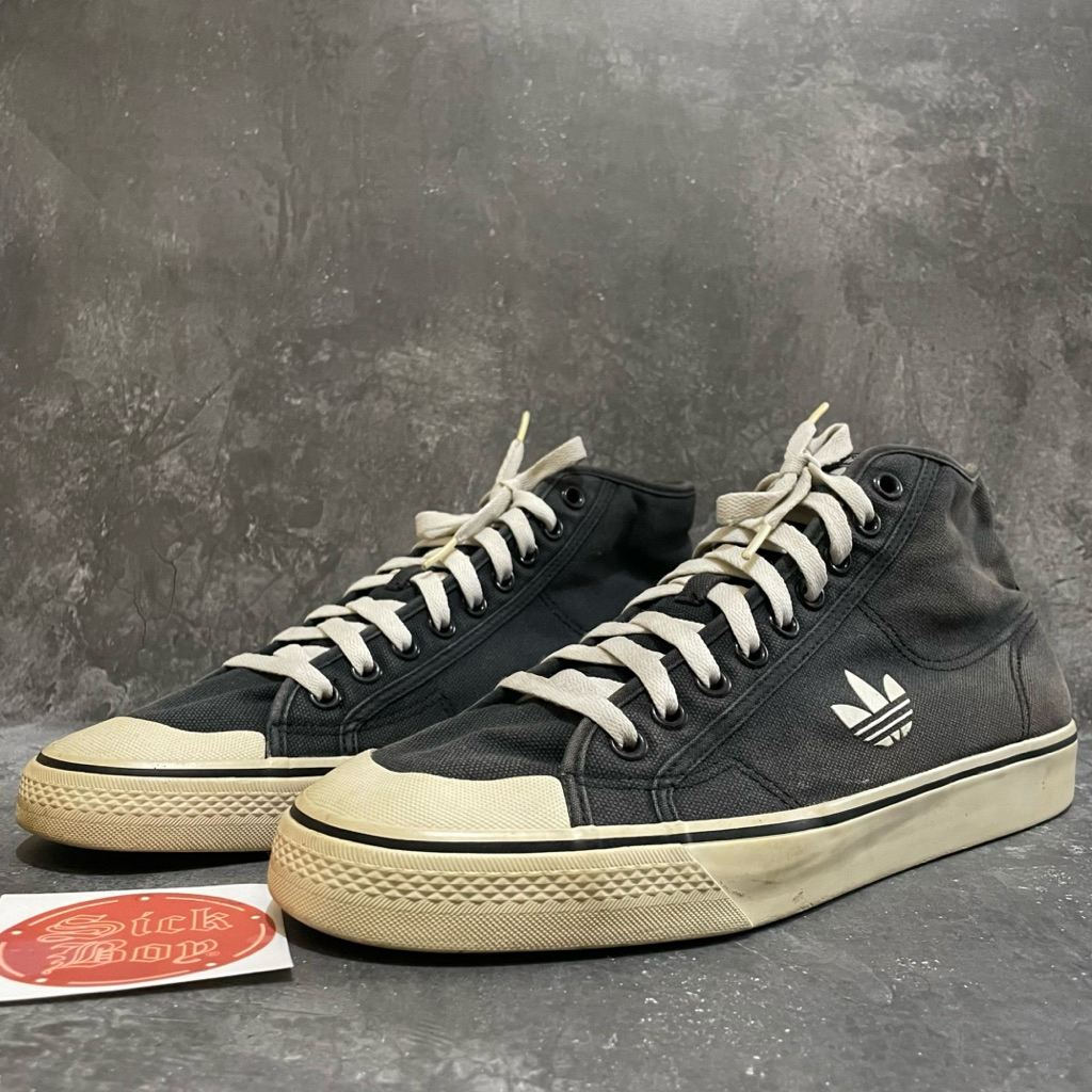 Sepatu Ukuran Besar / Big Stripe Black White Size 46 2/3 Sepatu Besar Sneakers Olahraga Snekers Casu