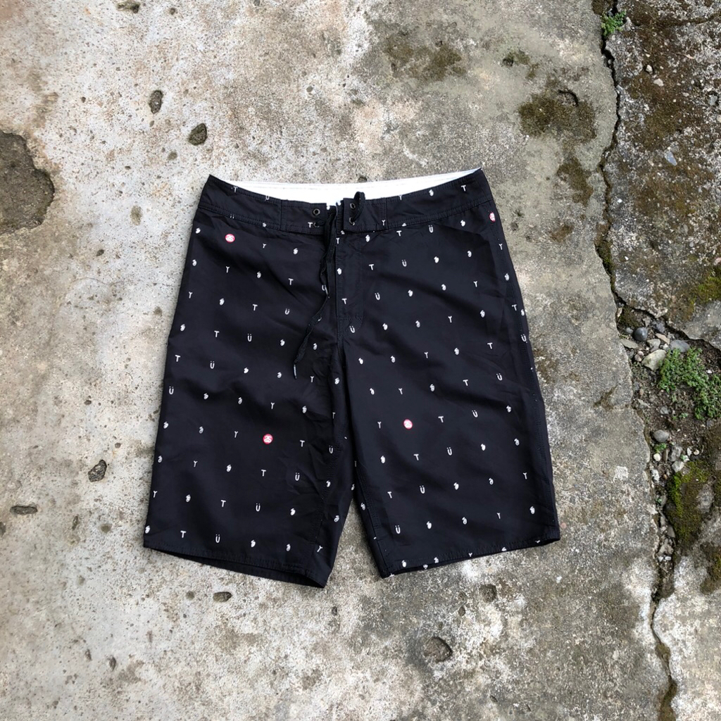 Shortpants/Celana pendek boardshort stussy ( second/bekas )