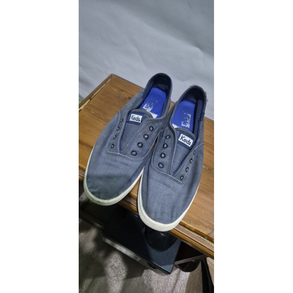 Preloved - Keds Chillax Navy Jeans