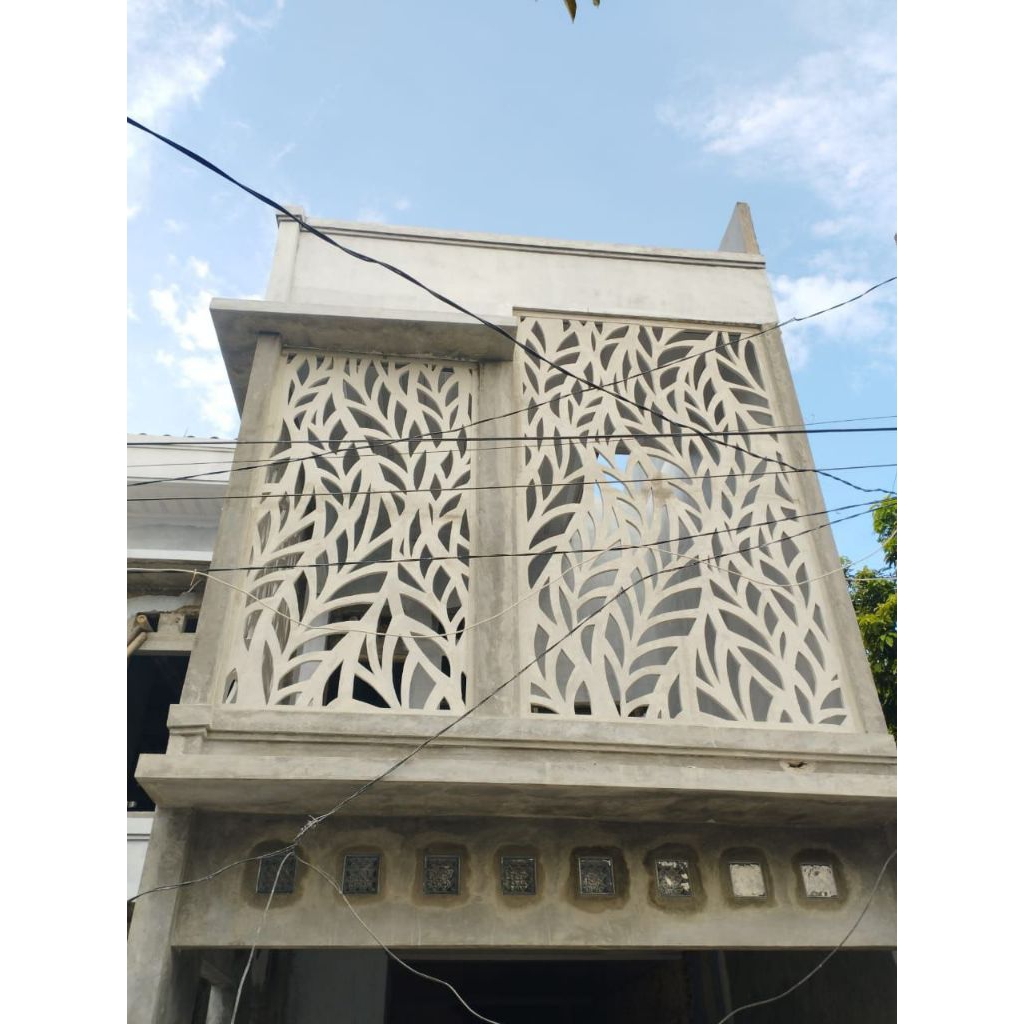 grc krawangan dinding depan rumah , cantik dan adem