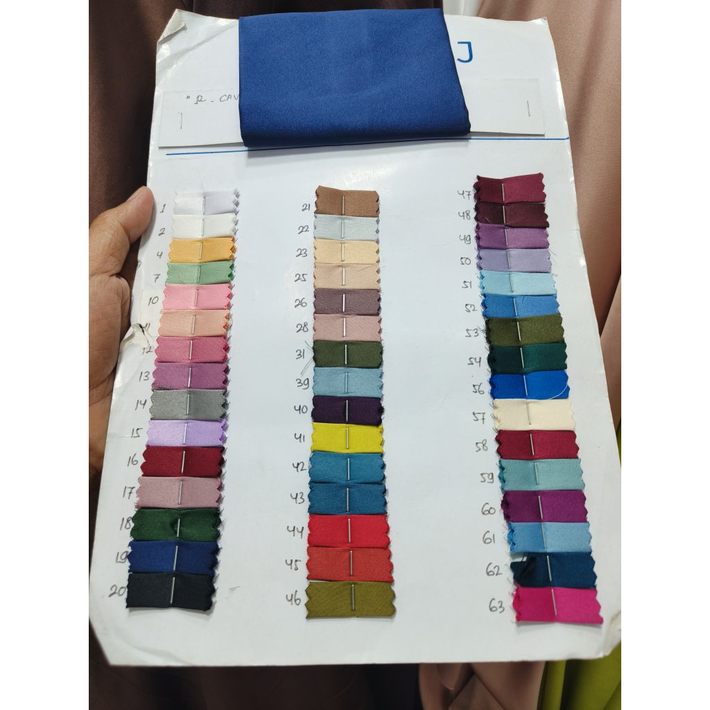 Harga Roll an/Kain Satin Roberto Cavly/Satin Polos