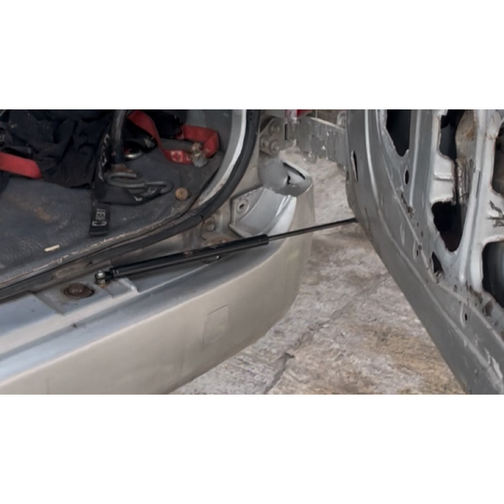 Hidrolis pintu grandmax buka samping