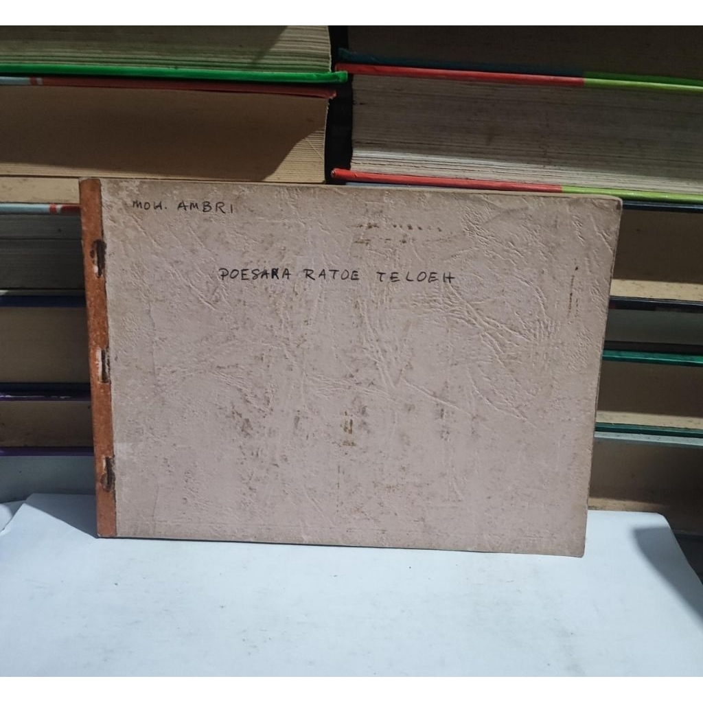 BUKU POESAKA RATOE TELOEH - MOH. AMBRI