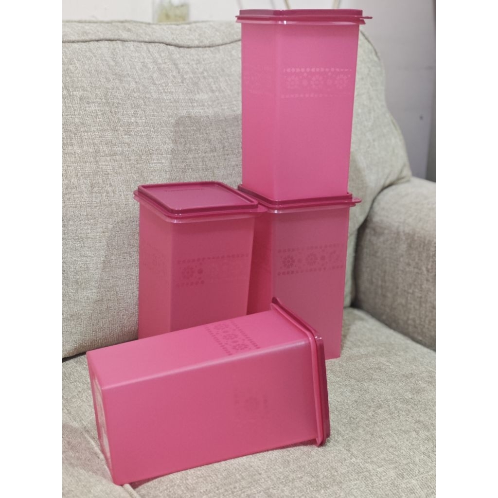 Toples sweet saver tupperware 2.6Liter UNGU