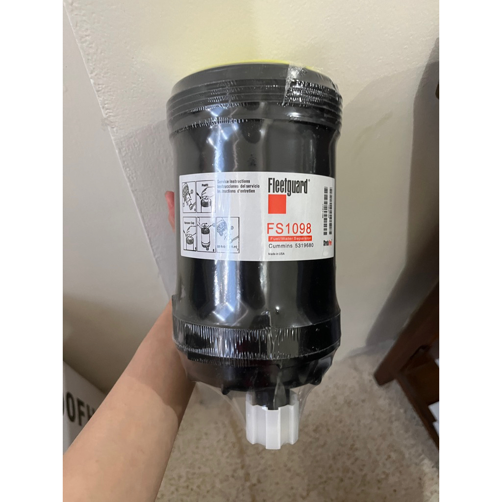 FS1098 FS 1098 / Fuel Filter Fleetguard