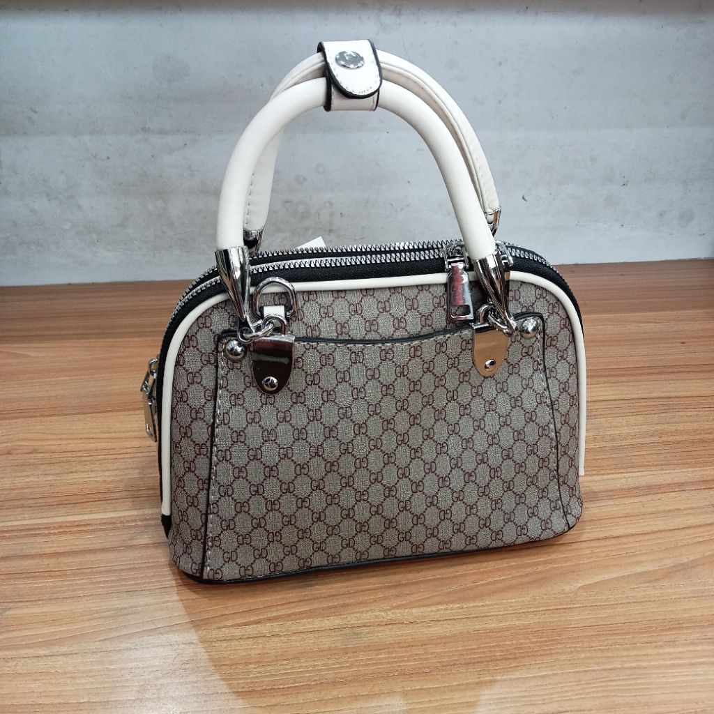 Tas selempang wanita import/tas tenteng wanita