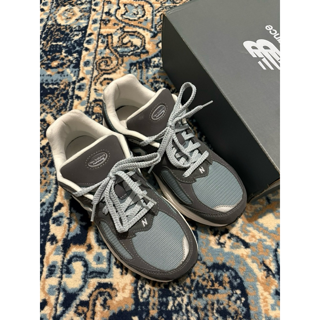 New Balance 2002R Magnet Lead