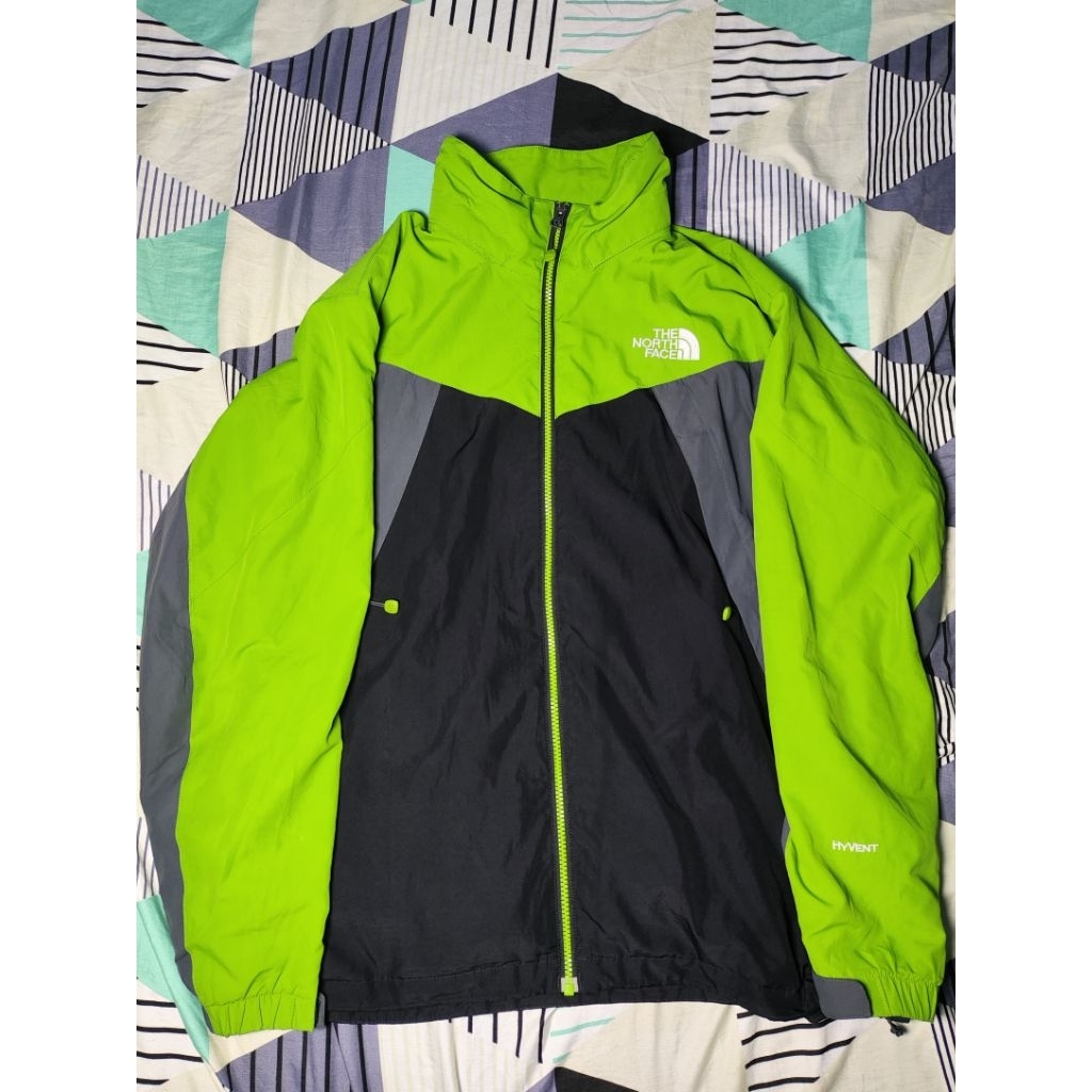 Jaket Second The North Face Hyvent MP3
