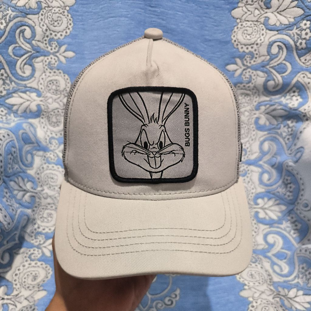 Topi BugsBunny Looney Tunes CAPSLAB Original