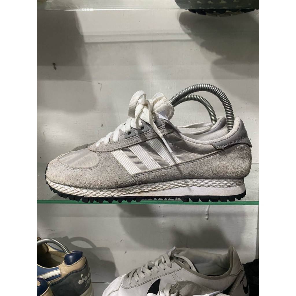 Sepatu Adidas city Marathon