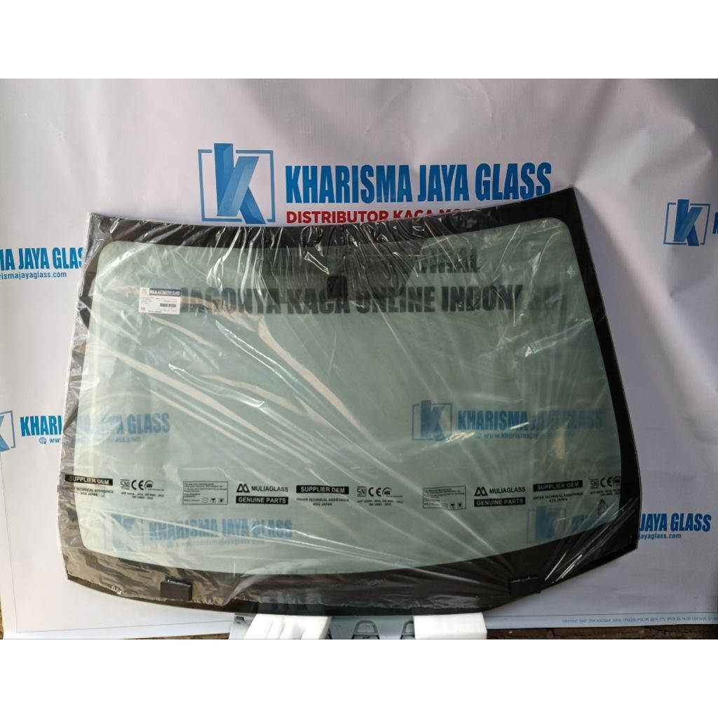 KACA DEPAN MOBIL TOYOTA YARIS 2018-2024