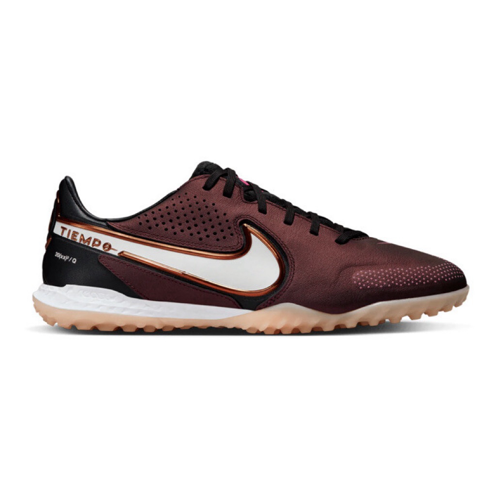 Nike React Tiempo Legend 9 Pro berwarna rose gold Black